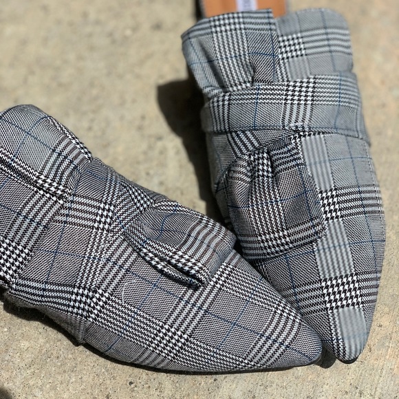 Ladies plaid pointed toe front bow flat mules - Picture 5 of 5